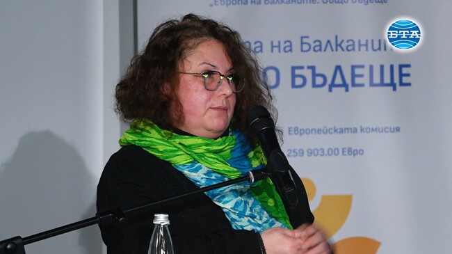 Имаме перспектива, развитие, желание за работа и това касае целите Балкани, каза директорът на регионалната библиотека в Бургас Яна Кършийска