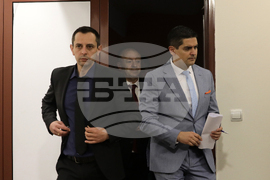 Радостин Василев - народни представители - пресконференция