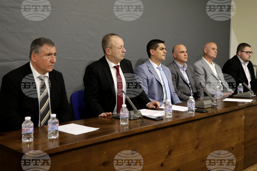 Радостин Василев - народни представители - пресконференция