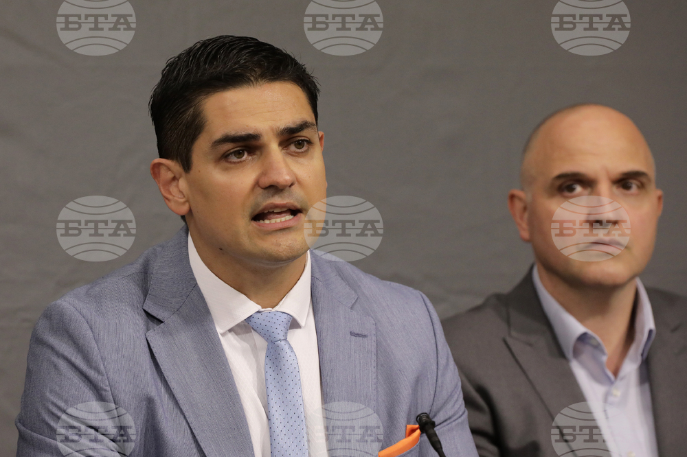 Радостин Василев - народни представители - пресконференция