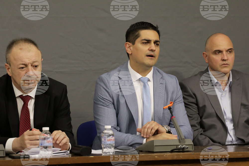 Радостин Василев - народни представители - пресконференция