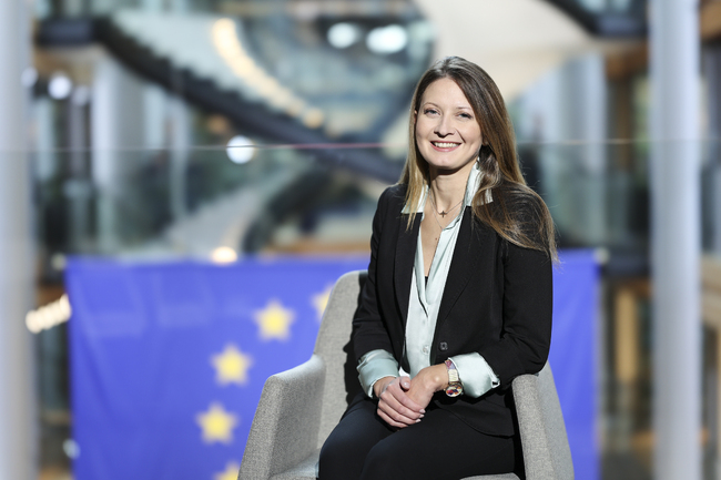 Цветелина Пенкова: Със законодателството за старт-ъпите защитаваме и задържаме младите в България и в Европа