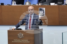 Парламент - заседание - Георги Свиленски