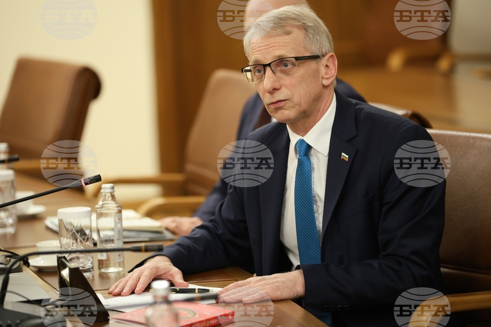 Министерски съвет - Николай Денков - български творци и интелектуалци - среща