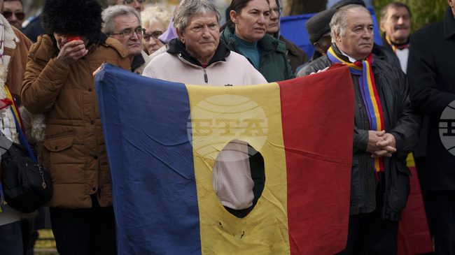 Румъния трябва да бъде страна, която гледа миналото в очите, заяви Никушор Дан по повод 25-тата годишнина от отварянето на архивите на Секуритате