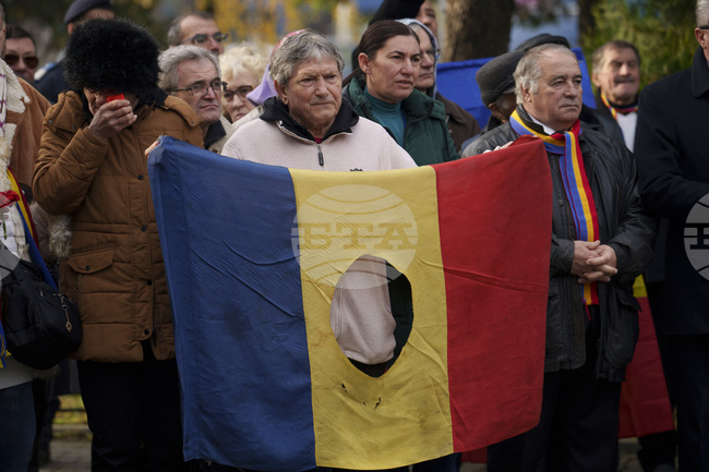 Румънските гимназисти ще изучават "История на комунизма в Румъния" като задължителна дисциплина от следващата учебна година