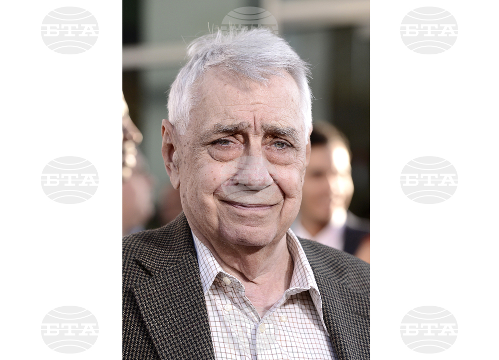 На 90 години почина актьорът Филип Бейкър Хол