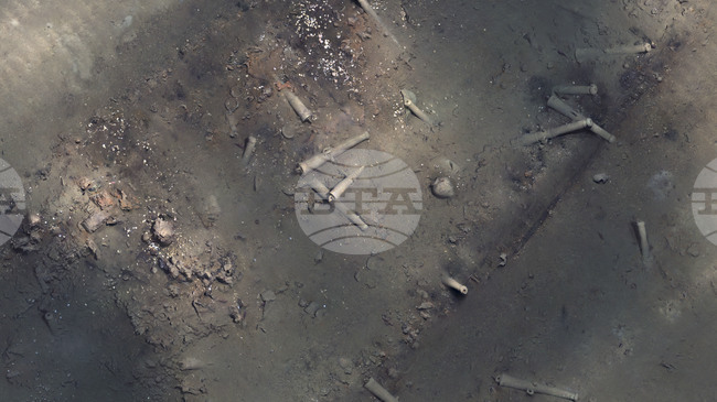 Колумбийски учени откриха оръдие, монети и порцеланова чаша от испанска галера, потънала преди 300 години 