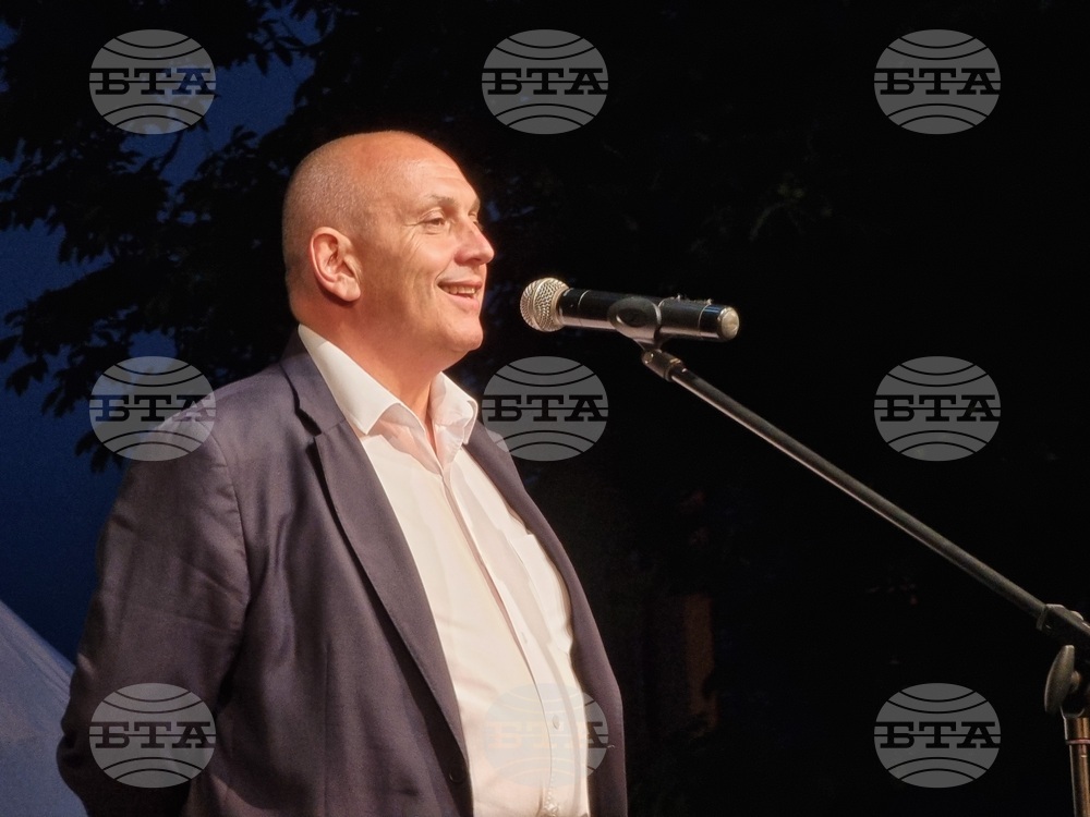 Хореографът на ансамбъл „Българе" Христо Ив. Димитров ще представи „Теория за алтернативната загуба“ в Габрово