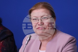 Национален пресклуб на БТА-София - деца - бежанци - пресконференция - Наталия Илиева