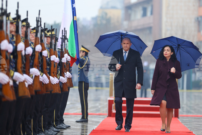 Косово - президент - посещение - посрещане 