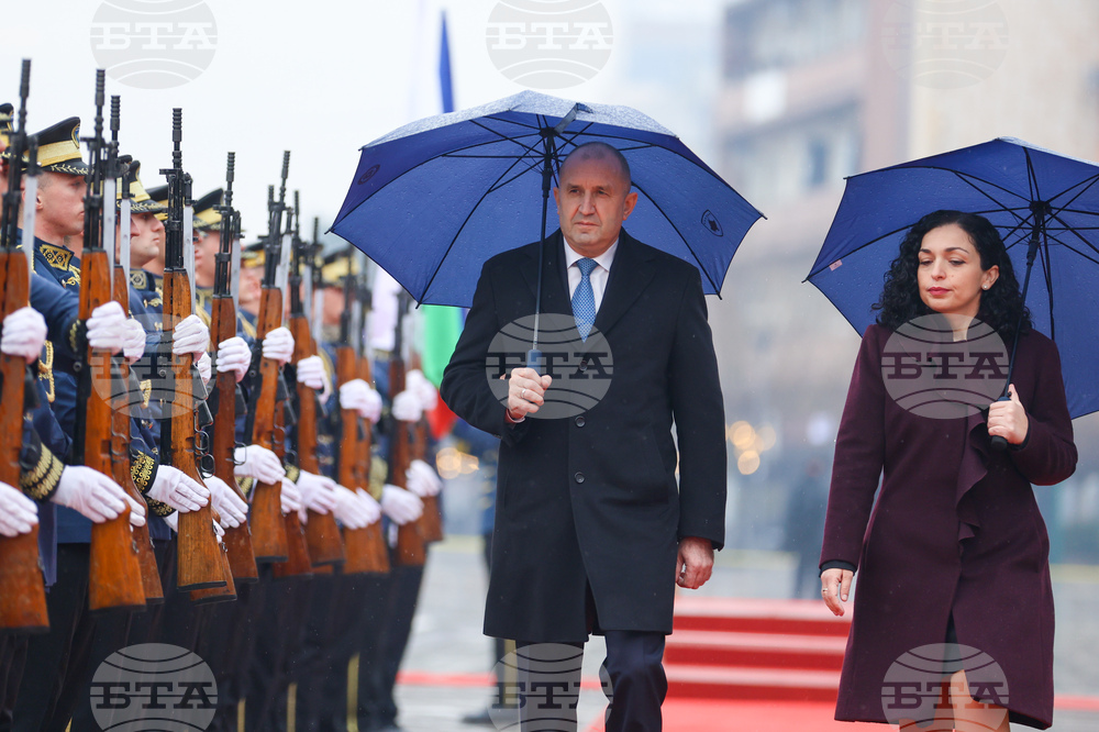 Bulgarian President Radev Holds Tete-a-Tete Meeting with Kosovan Counterpart Osmani-Sadriu