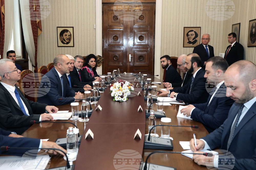 Румен Радев - Арарат Мирзоян - среща