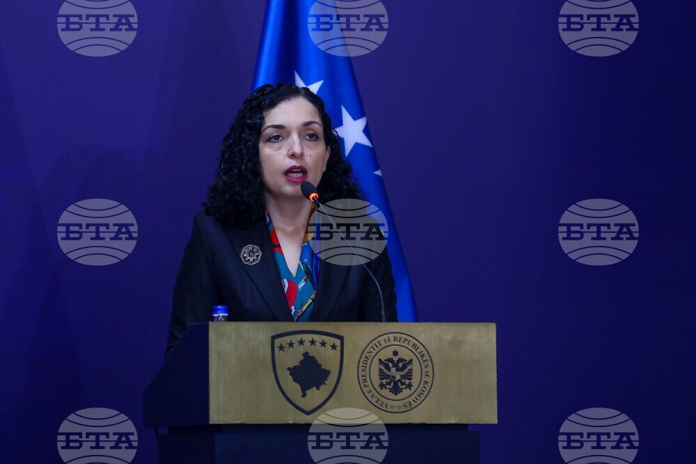 Косово - президент - посещение - пресконференция