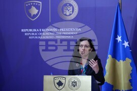 Косово - президент - посещение - пресконференция