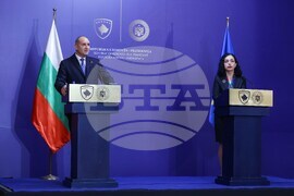 Косово - президент - посещение - пресконференция