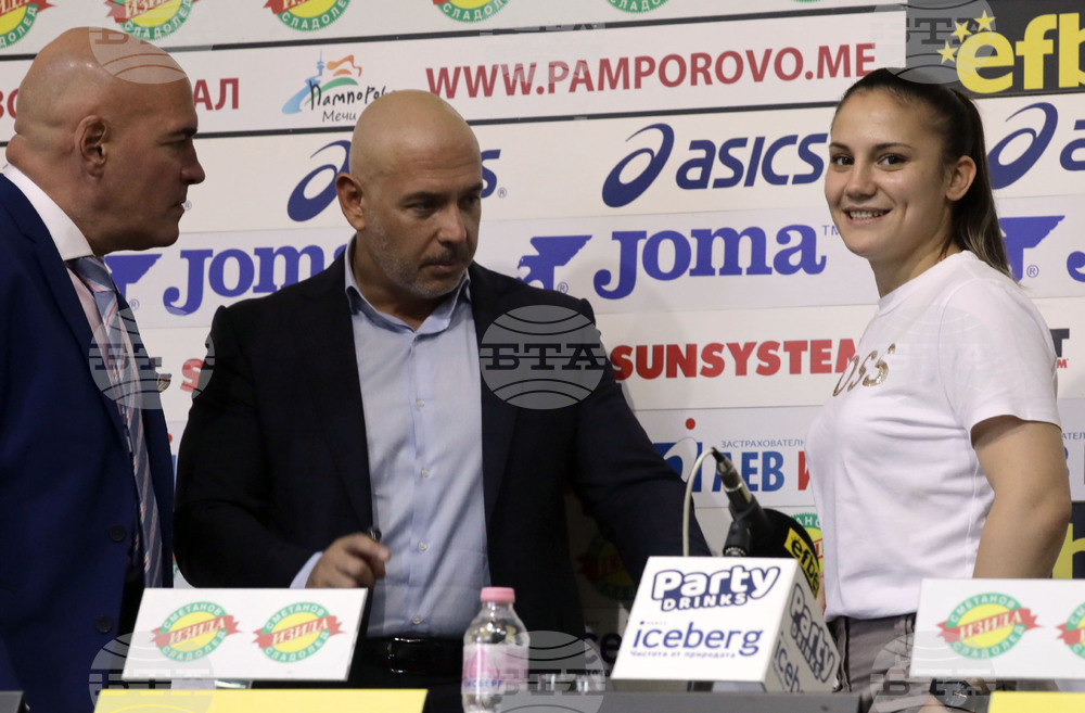 Пресклуб България - Ивет Горанова - пресконференция