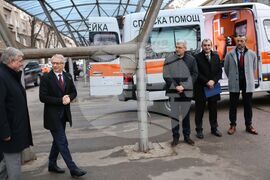 Спешна медицинска помощ - линейки с повишена проходимост