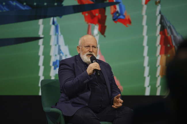 ЕС ще предостави на Африка над 1 милиард евро, за да се адаптира към климатичните промени, съобщи заместник-председателят на ЕК