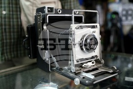 Взеха ли хляба „умните телефони“ на професионалните фотографи и на какво учи фотографията, попитахме двама майстори на обектива