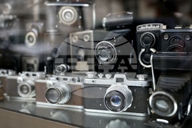 Взеха ли хляба „умните телефони“ на професионалните фотографи и на какво учи фотографията, попитахме двама майстори на обектива