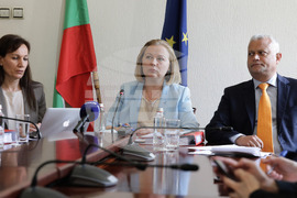 Надежда Йорданова - АДФИ - доклад - представяне