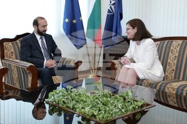 Теодора Генчовска - Арарат Мирзоян - среща