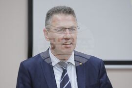 Минно - геоложки университет - храм