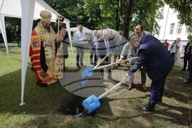 Минно - геоложки университет - храм - първа копка