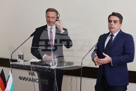  Асен Василев - Кристиан Линднер - среща 