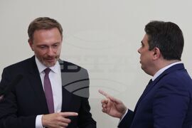 Асен Василев - Кристиан Линднер - среща