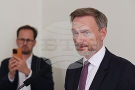 Асен Василев - Кристиан Линднер - среща