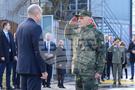 Косово - президент - посещение - KFOR