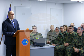 Косово - президент - посещение - KFOR