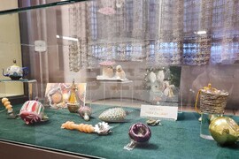 Плевен - исторически музей - новогодишни играчки