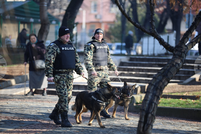 Благоевград - градска градина - полицейски патрул