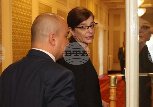 Парламент - закрито заседание