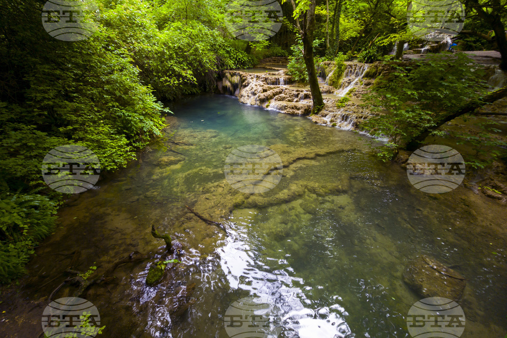 Крушунски водопади