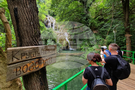 Крушунски водопади