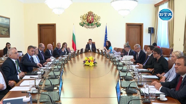 Кирил Петков: Въпросът за Северна Македония трябва да бъде решен от народните представители