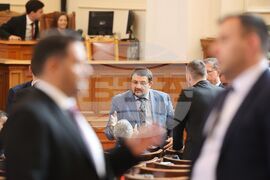 Парламент - заседание