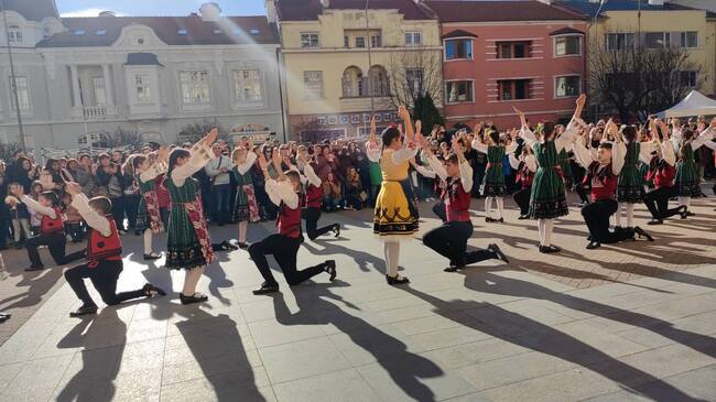 Община Сливен: Навръх Рождество в Сливен – Коледно веселие