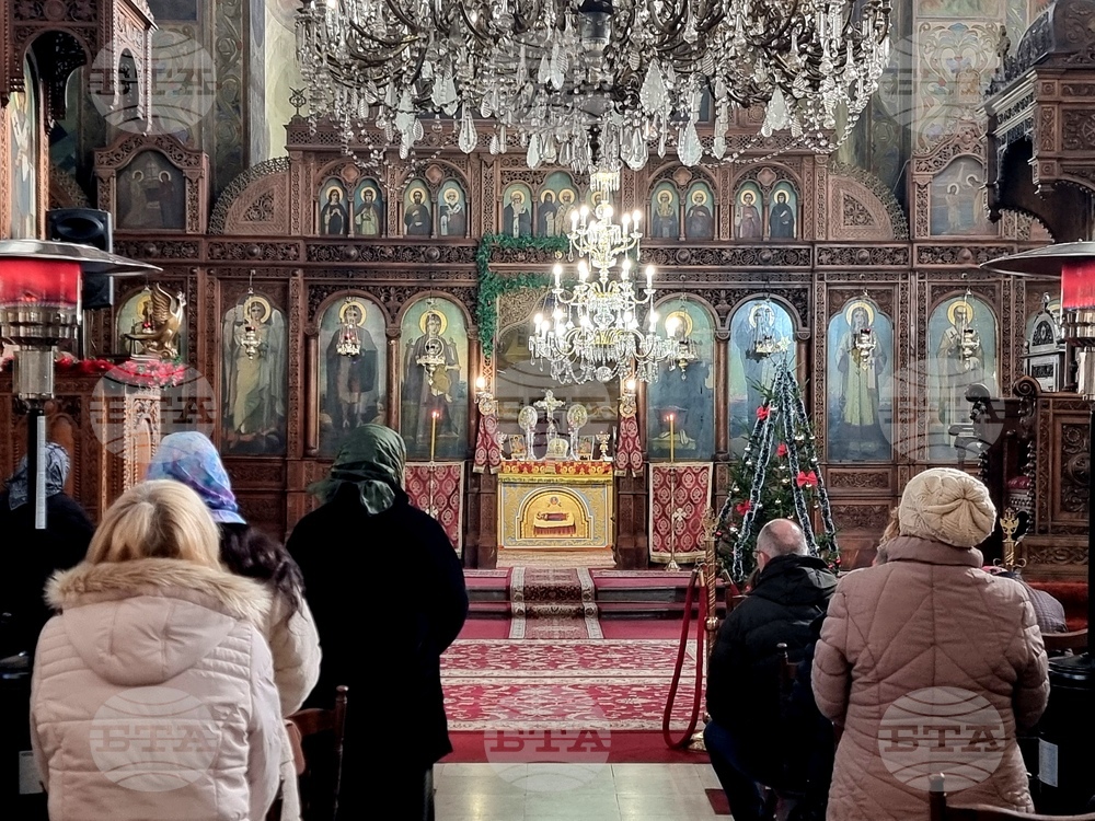 Видин - Рождество Христово - Света литургия