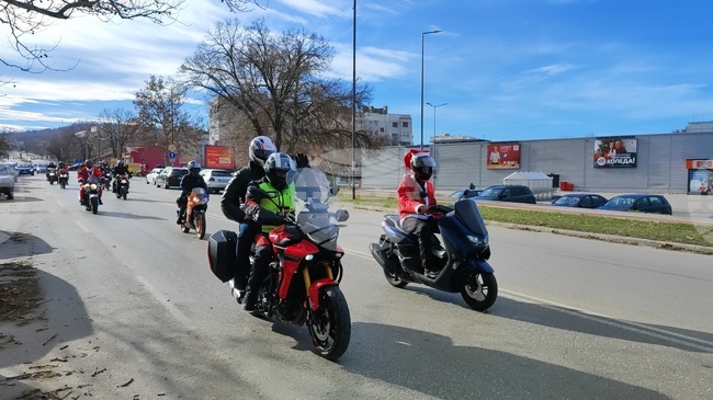 Силистренски мотористи събират средства в полза на местен център за деца с увреждания