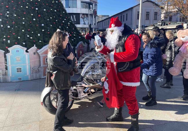 Бургас посреща 2026 година с безплатен градски транспорт и голям концерт на площад "Тройката"