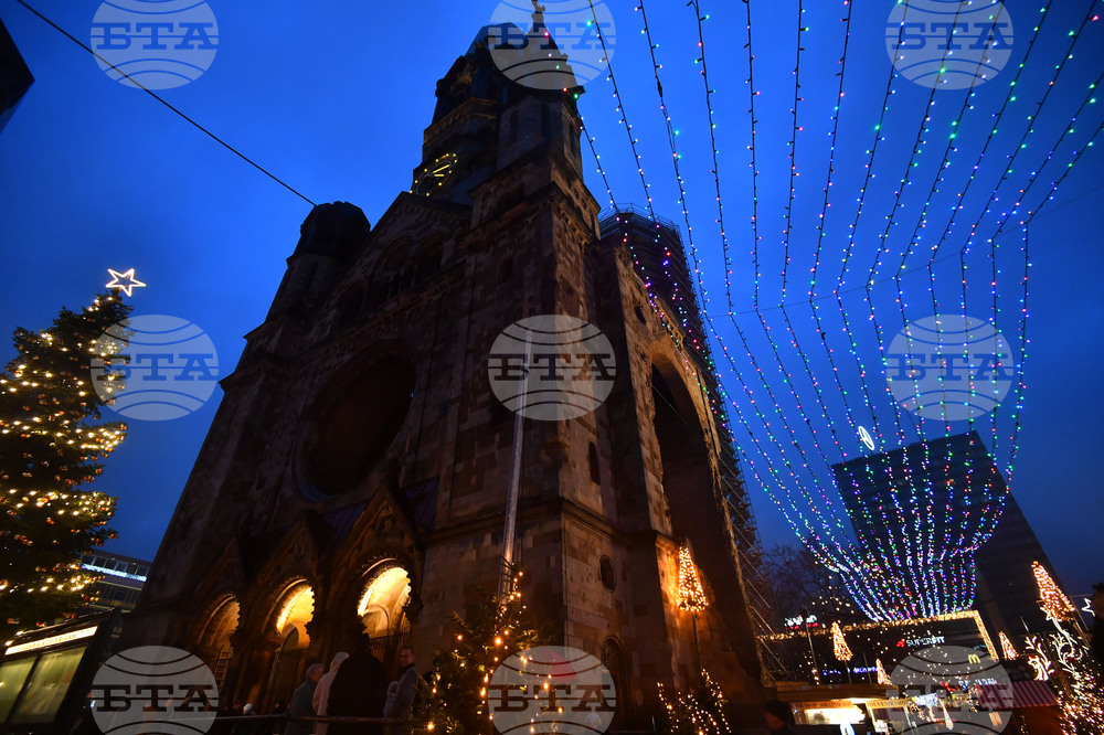 Германия - Берлин - празнични светлини