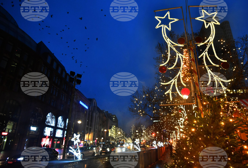 Германия - Берлин - празнични светлини