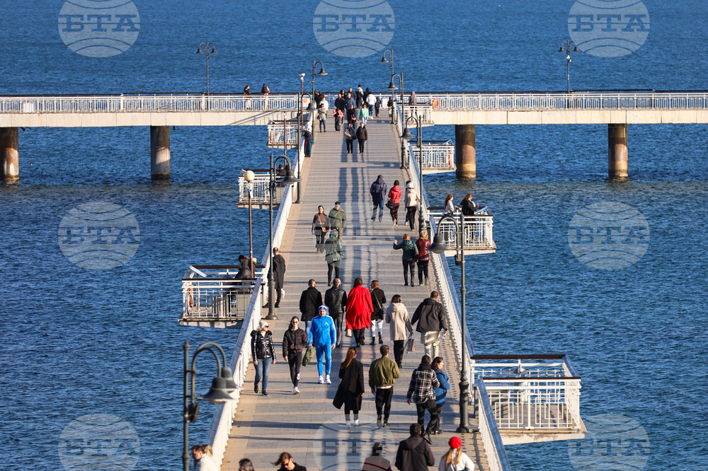 Бургас - Коледа - плаж - ежедневие