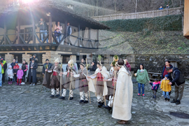 Габрово - Регионален етнографски музей на открито „Етър“ - коледуване
