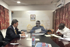 Гана - Кирил Вълчев - Албърт Кофи Овасу - договор